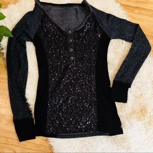 Daytrip Hooded Gray and Black Top with Sequins